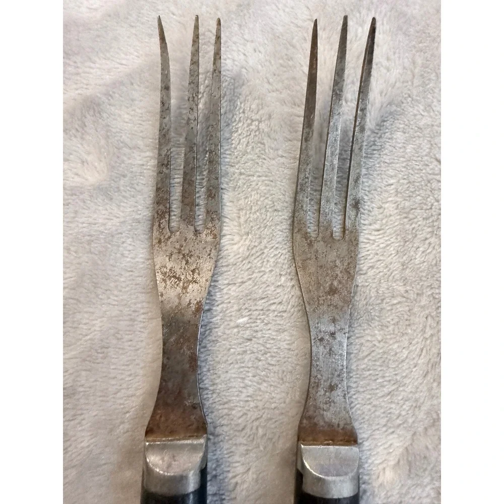 Vintage Mid Century 2 Prong Carving Serving Forks Wood Handles‎ Set of 2